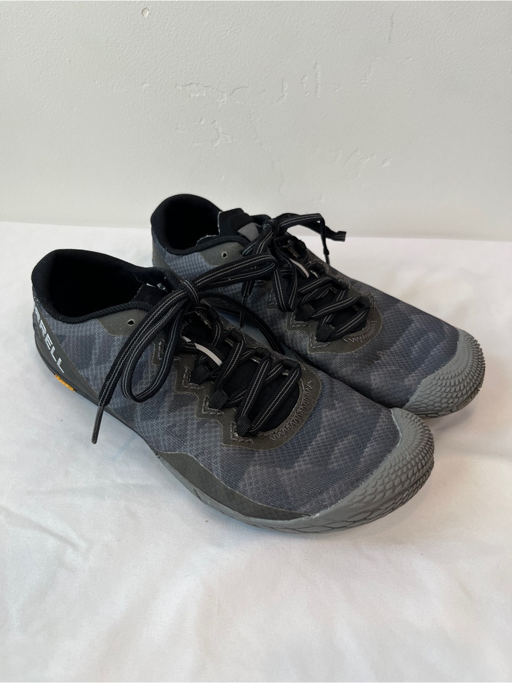Merrell Vapor Glove 3 Black Silver Barefoot Trail Shoes Womens Size 7.5 J12674